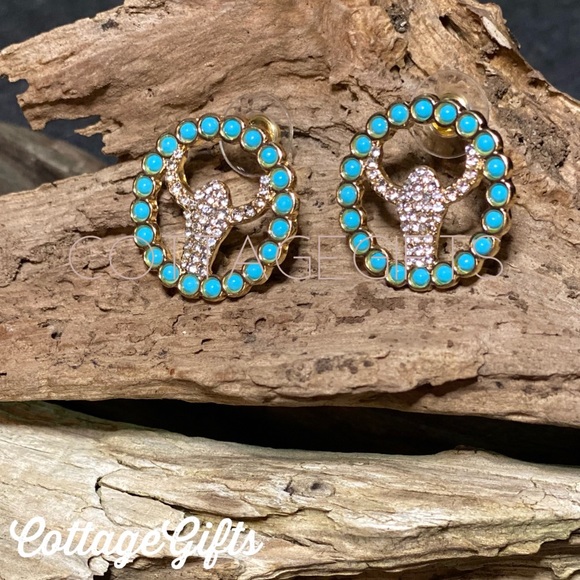 NEW Crystal Steer Longhorn Earrings in Turquoise Circle Bullhead cow head - Picture 3 of 5
